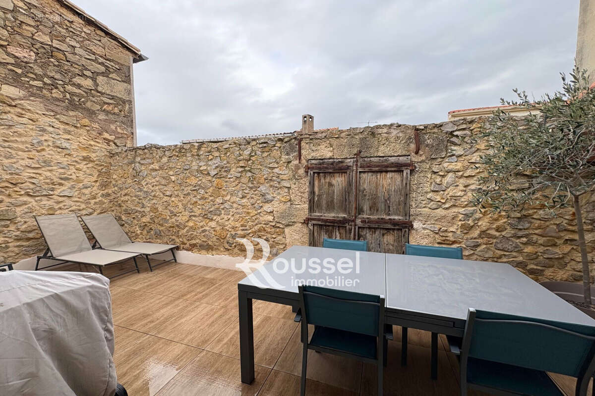 Appartement à VILLEVEYRAC