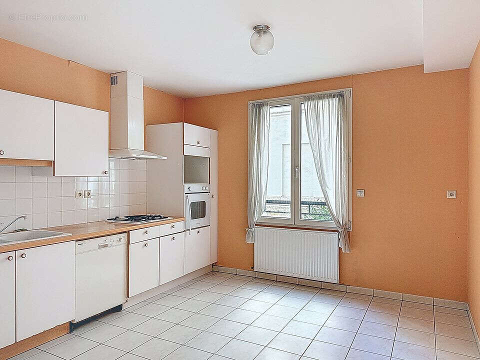 Appartement à LYON-6E