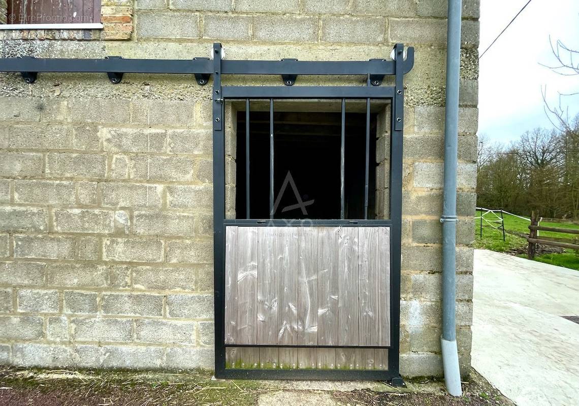 Maison à LE MELE-SUR-SARTHE