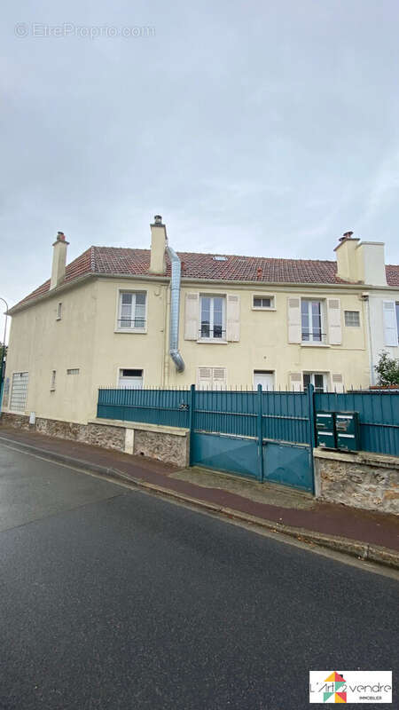 Face AR - Maison à CROISSY-SUR-SEINE