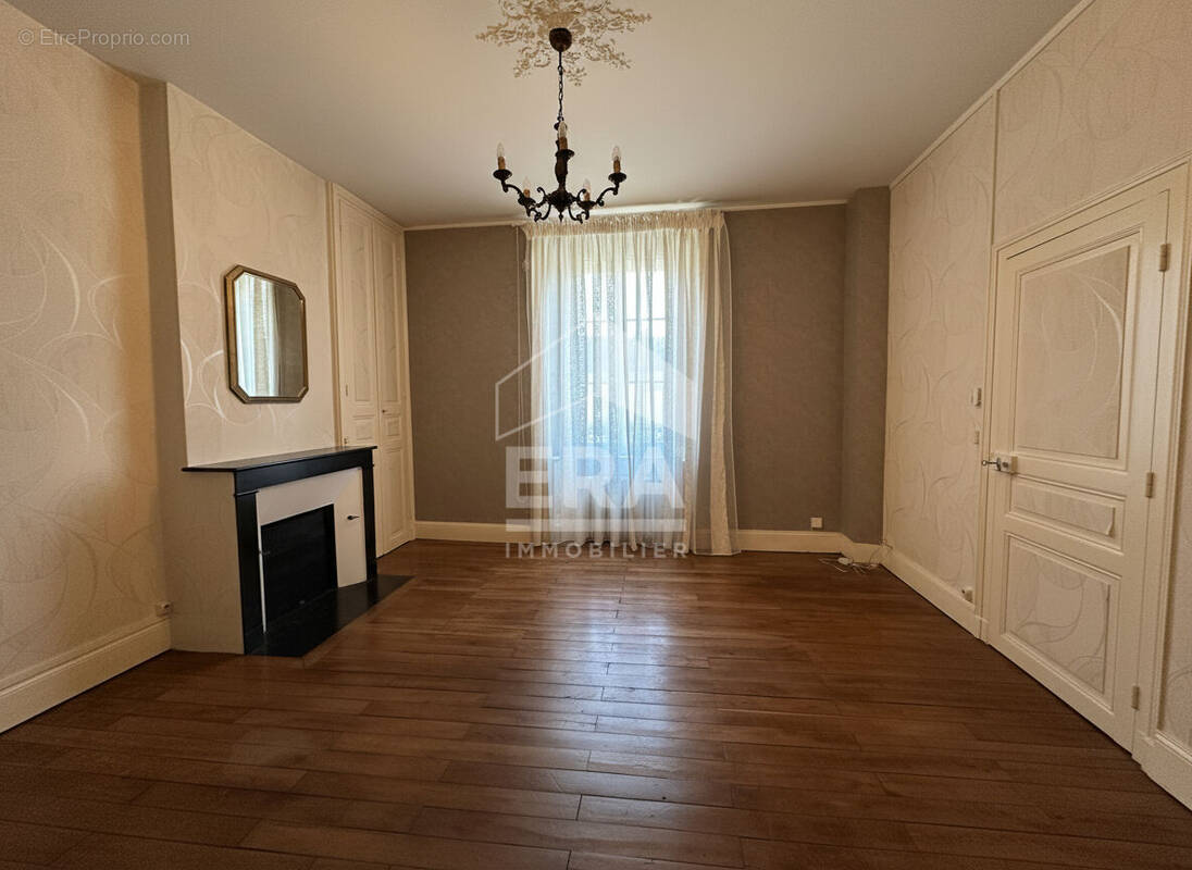 Maison à CHATEAUROUX