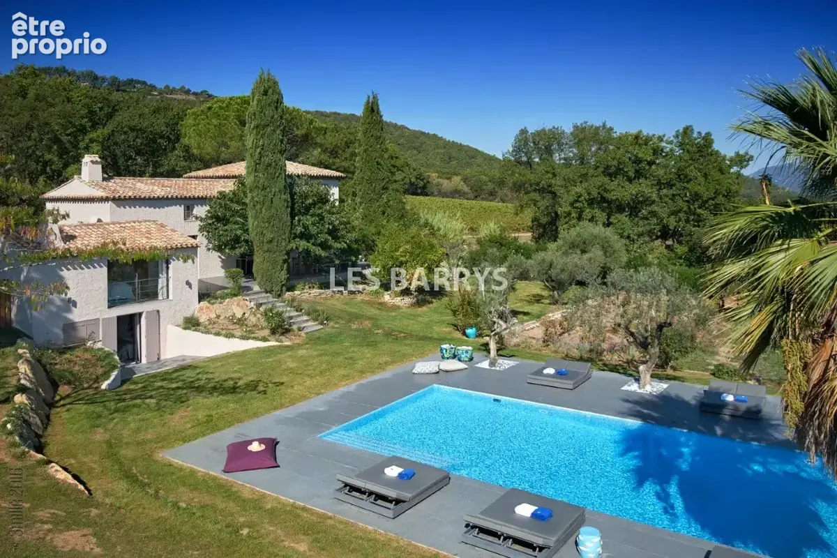 Rare villa de prestige à vendre à Gassin avec piscine et héliport - photo 25