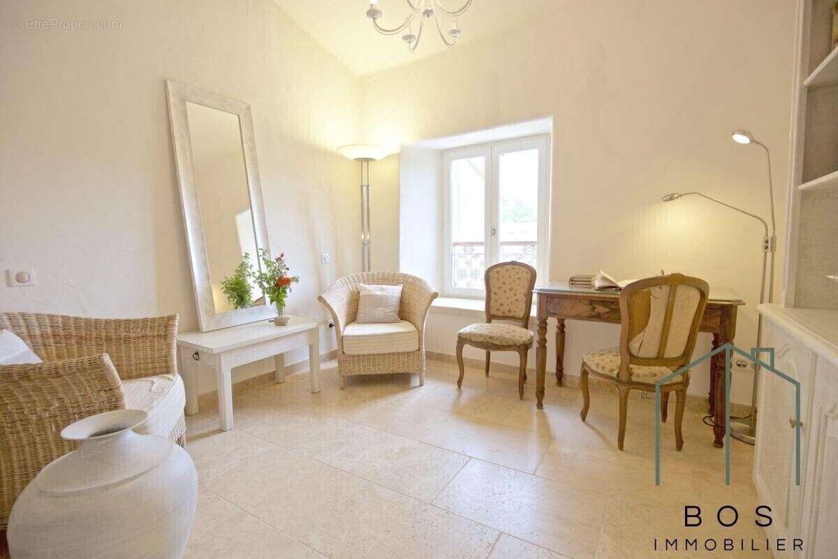 Maison à BONNIEUX