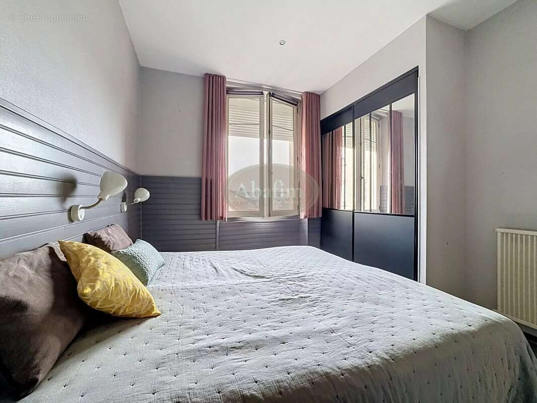 Appartement haussmannien lumineux - photo 9