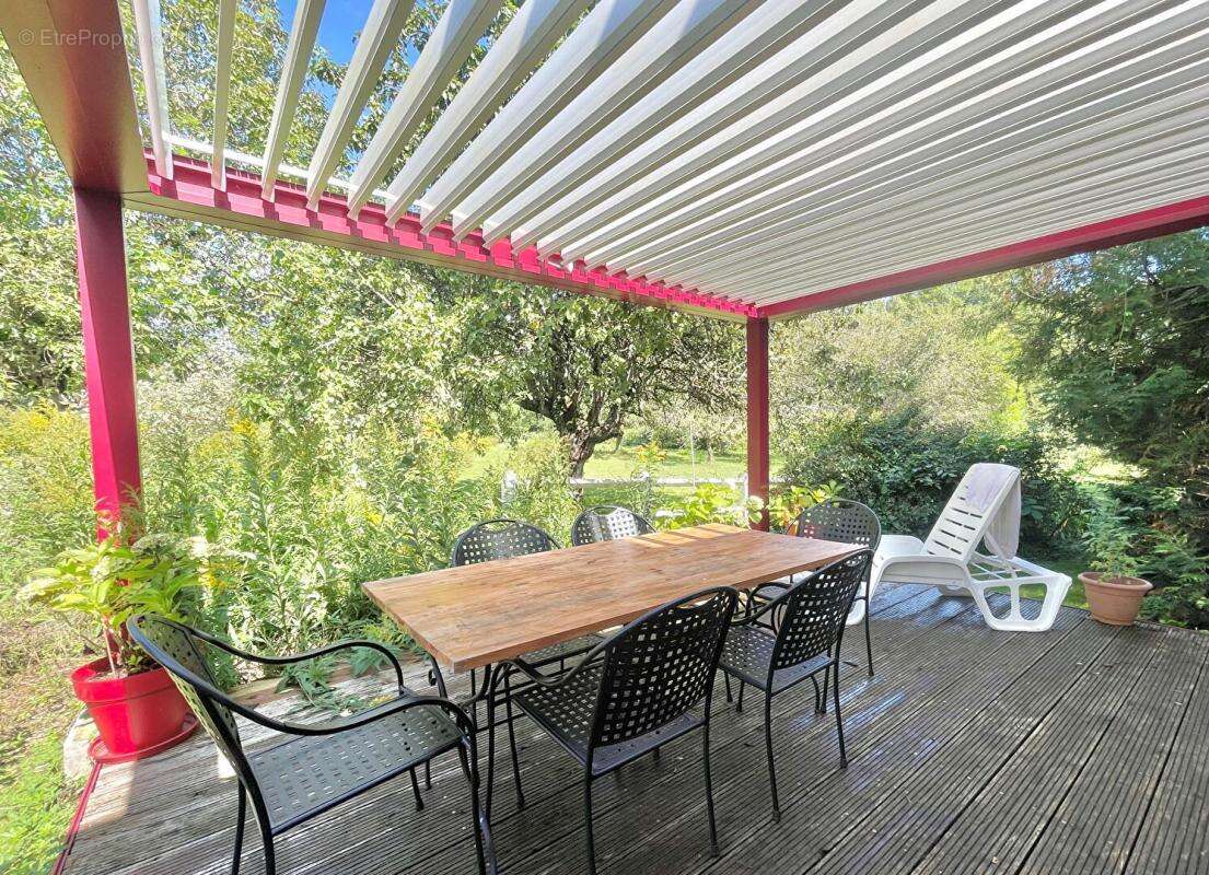 Maison à VARENNES-VAUZELLES