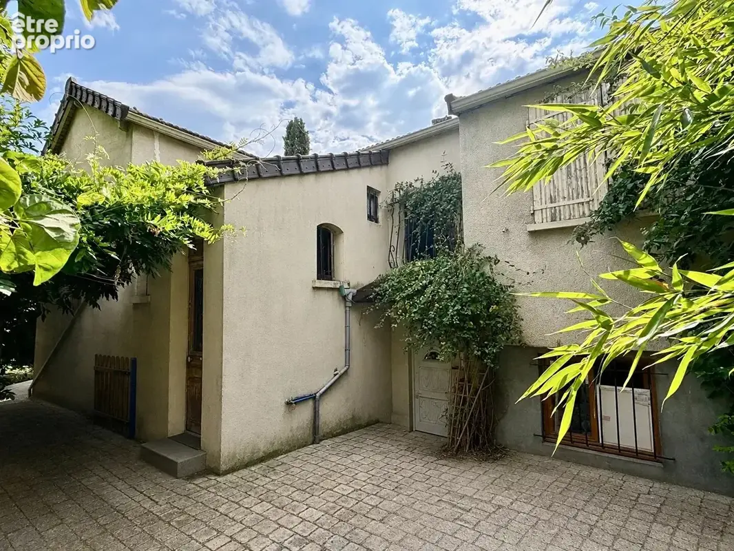 Maison Colombes 9 pièce(s) 192 m² sur 637 m² de terrain - photo 6