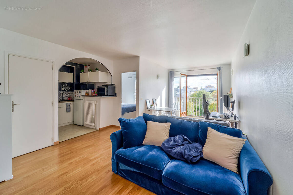 Appartement à COLOMBES