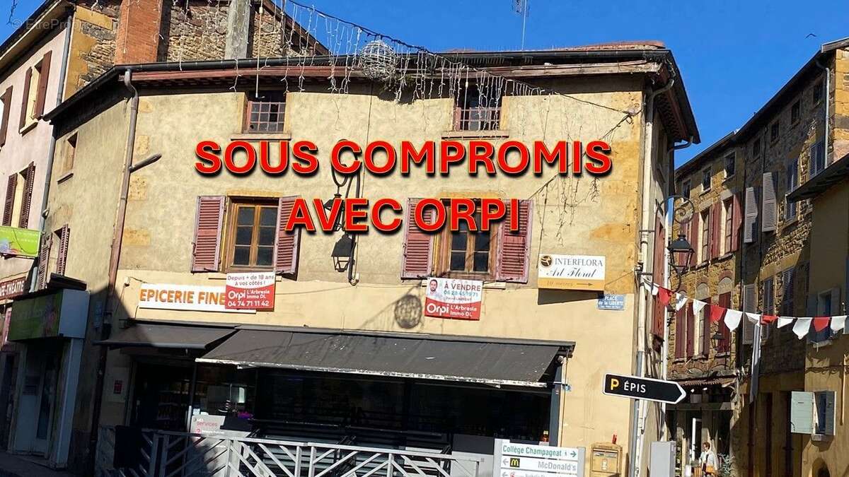 Appartement à L'ARBRESLE