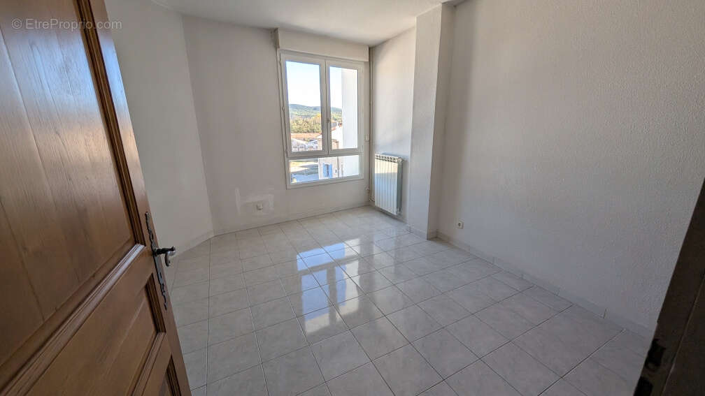 Appartement à GANGES