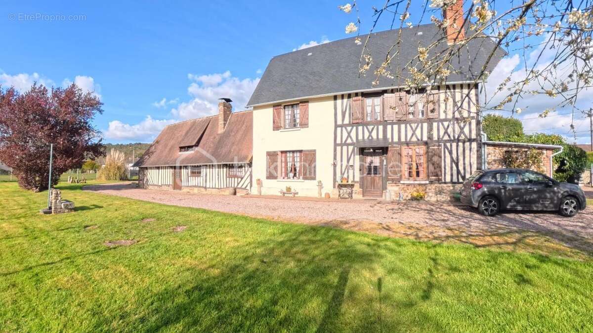 Maison à MONTFORT-SUR-RISLE