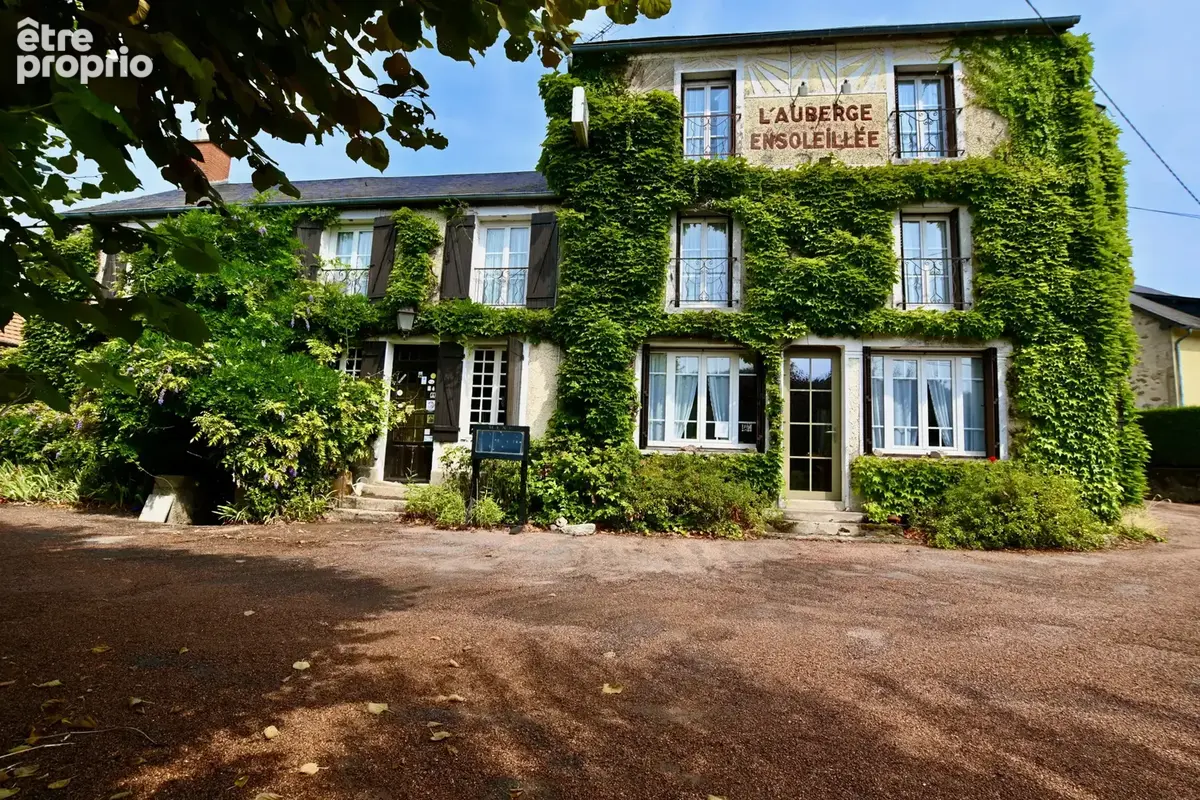 Maison à DUN-LES-PLACES