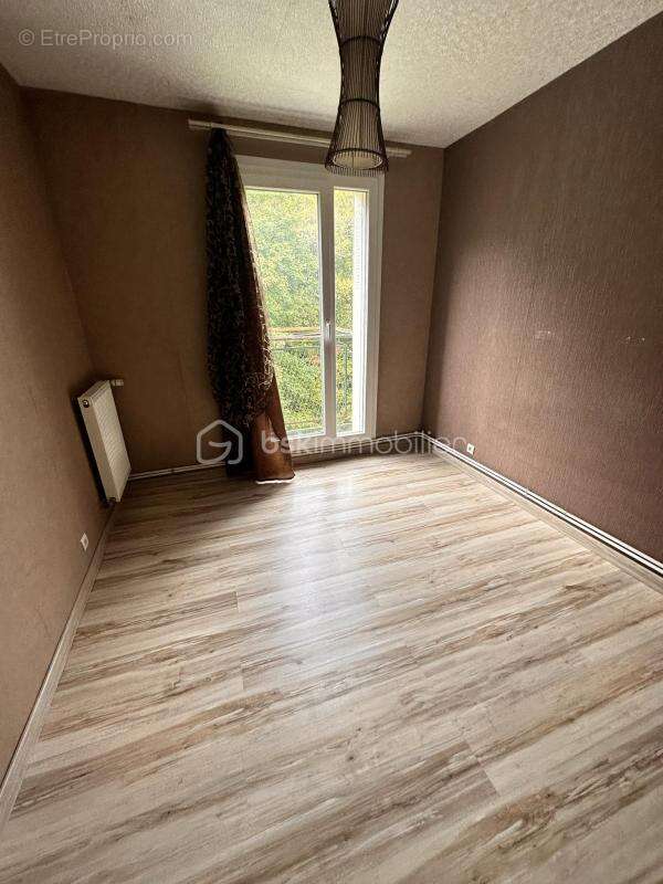 Appartement à REVIN