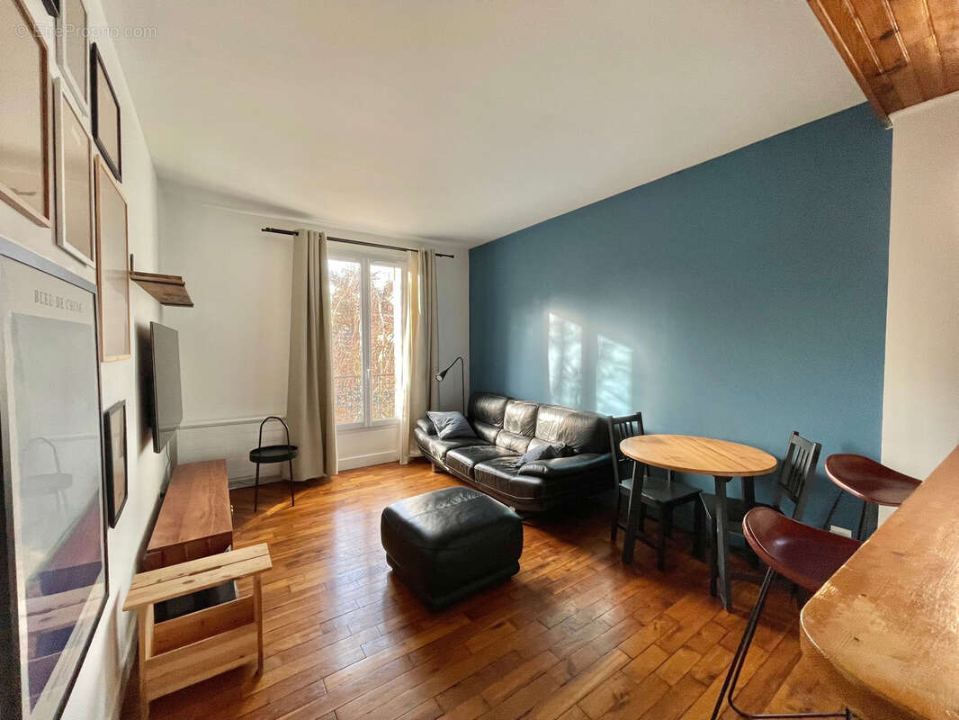Appartement à NEUILLY-SUR-SEINE