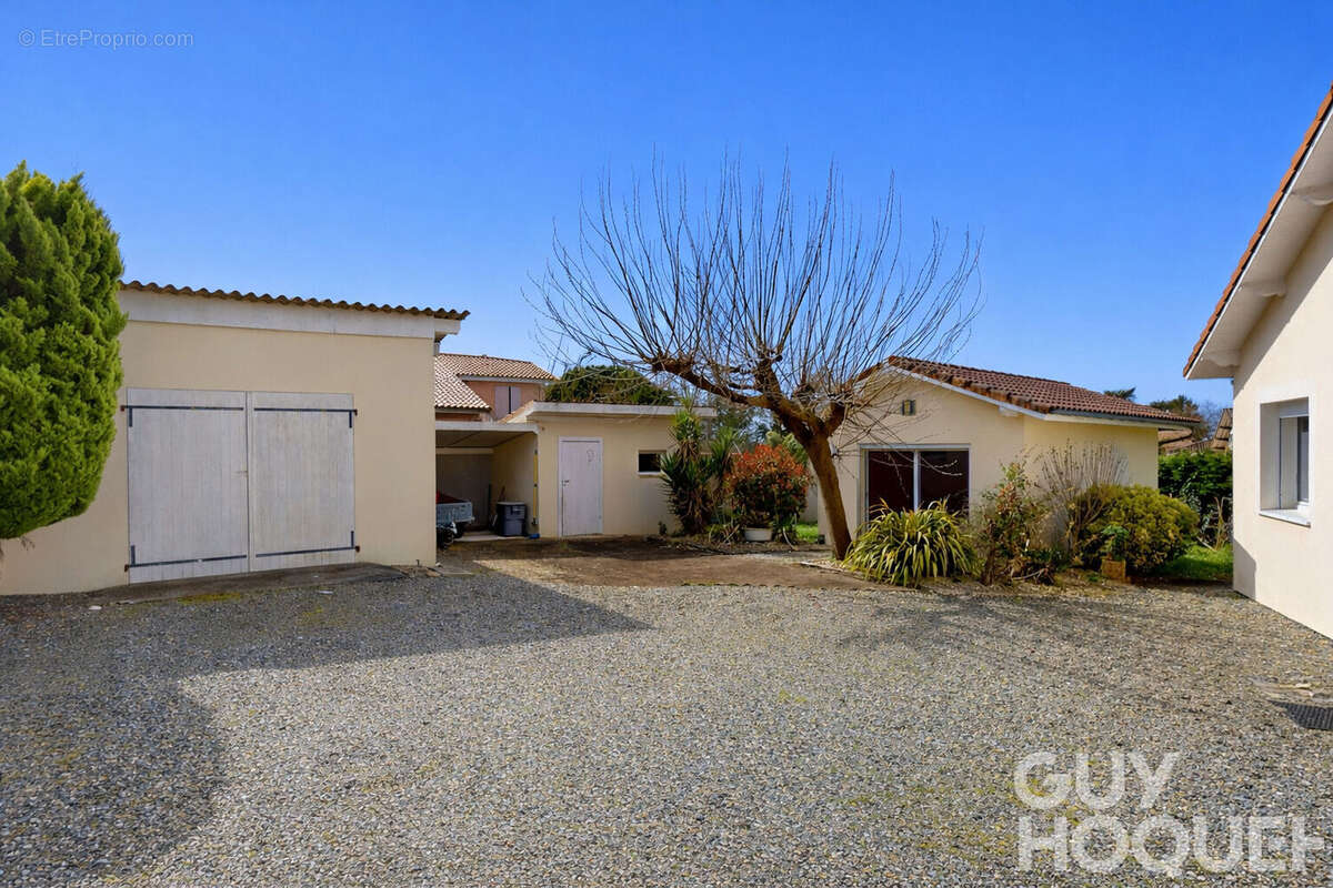 Maison à HAGETMAU