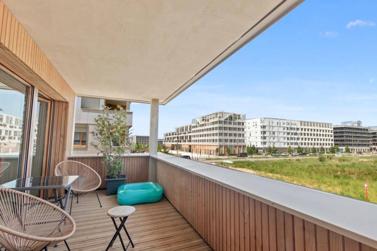 Appartement à BUSSY-SAINT-GEORGES