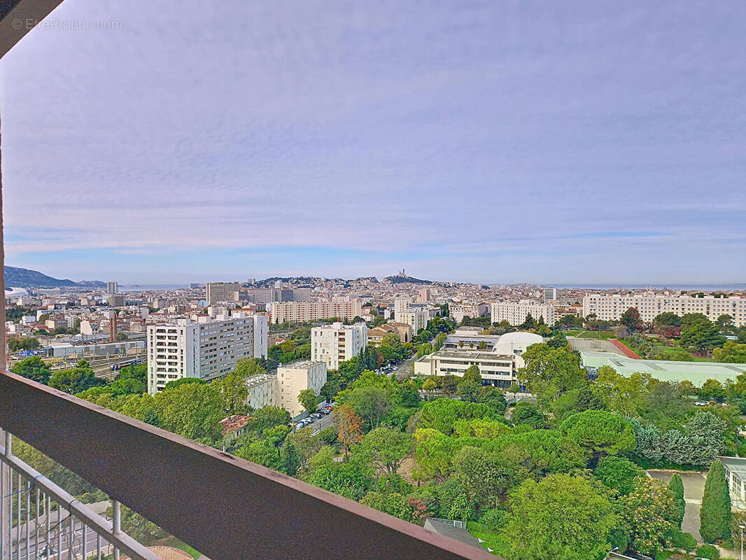 Appartement à MARSEILLE-12E