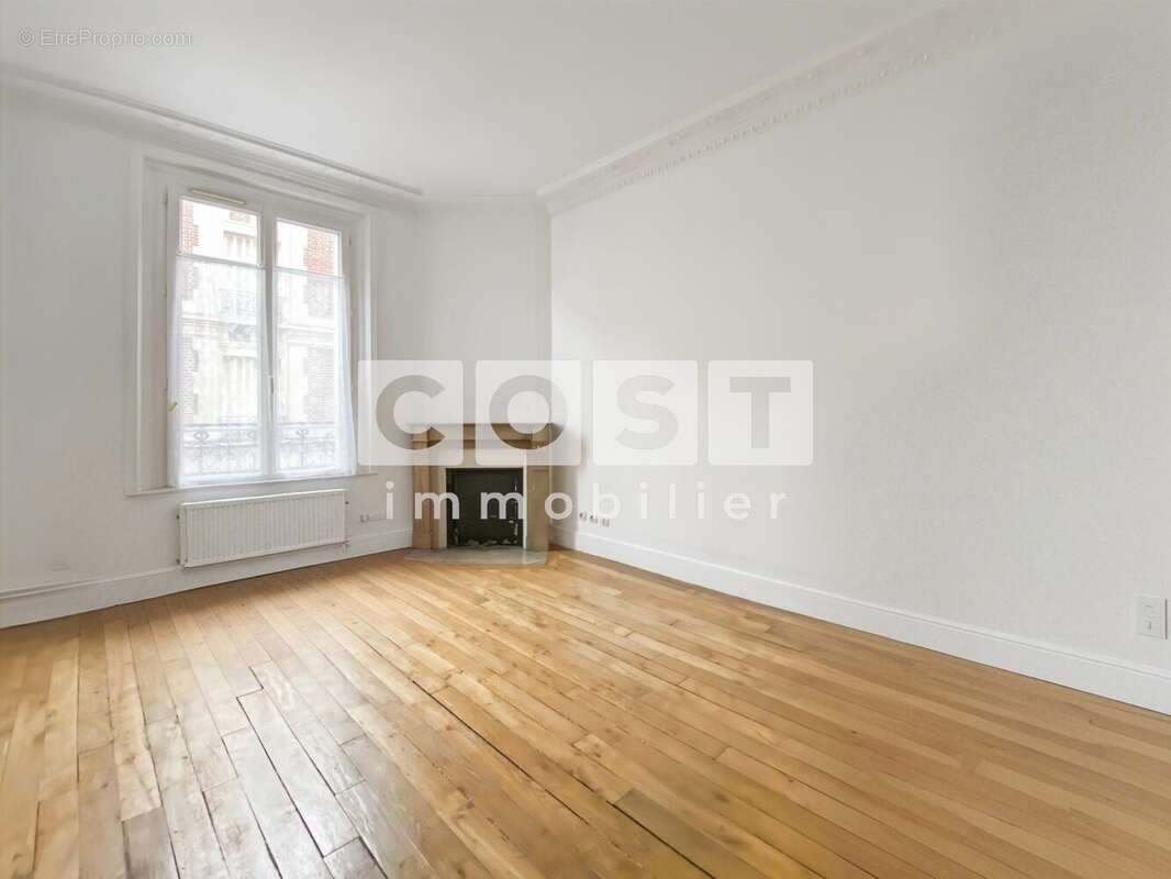 Appartement à ASNIERES-SUR-SEINE
