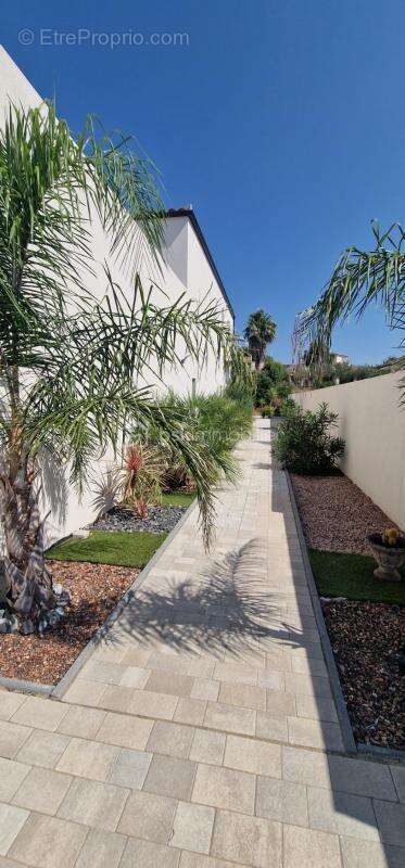 Maison à CESSENON-SUR-ORB