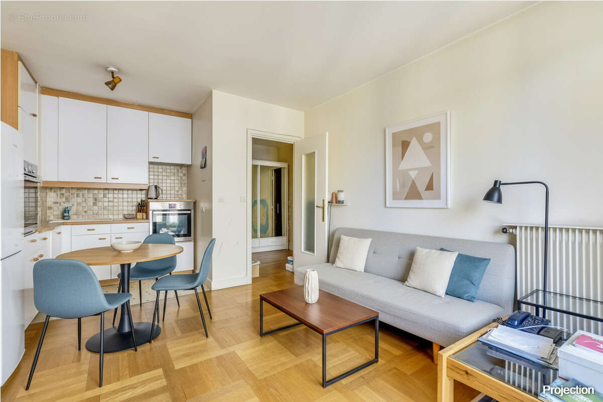 Paris 5e ? place monge ? t2 avec balcon, ascenseur et parking - photo 3