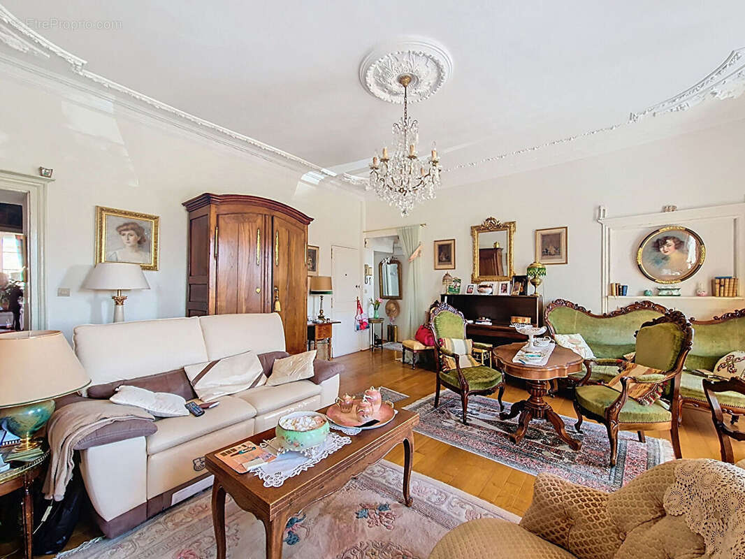 Appartement à DINAN