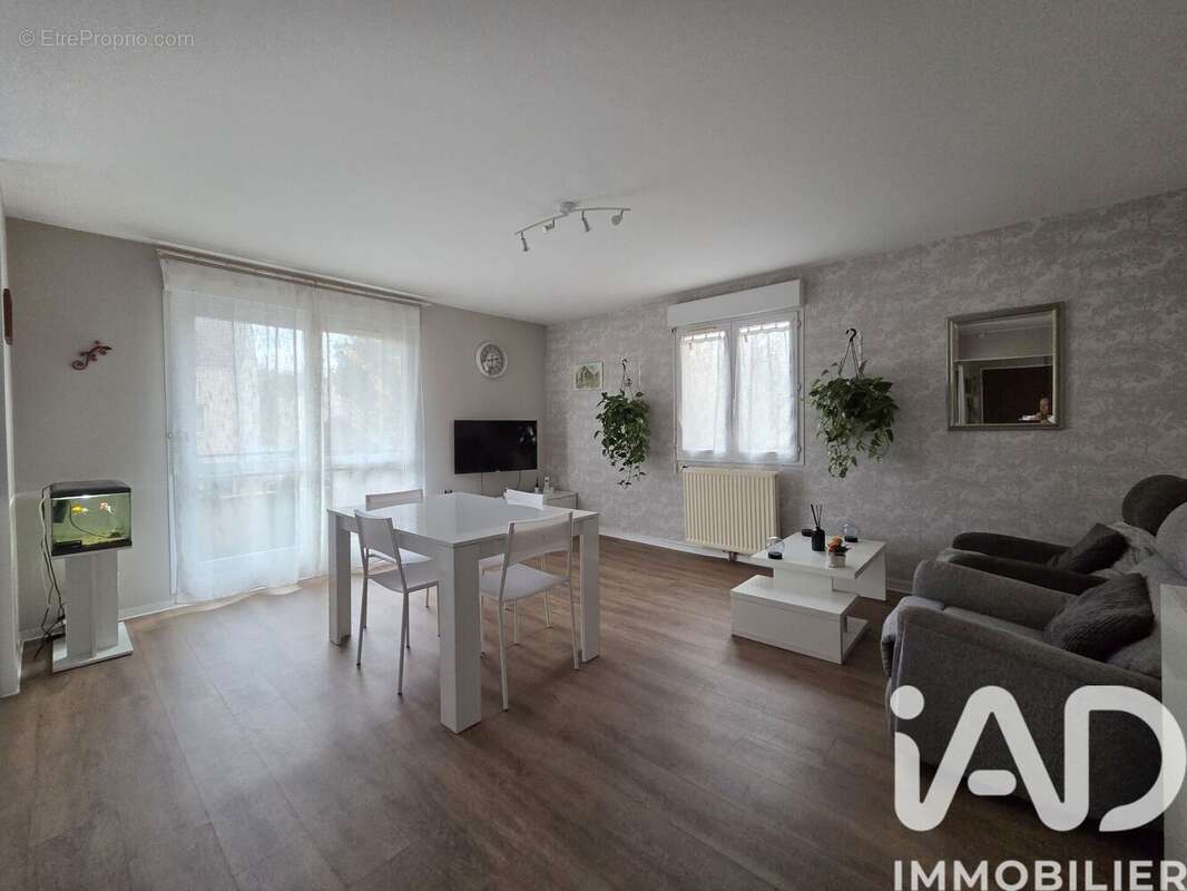 Photo 2 - Appartement à CHARTRES