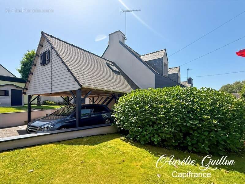 Maison à LA CHAPELLE-CARO