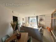 Appartement à MAILLANE