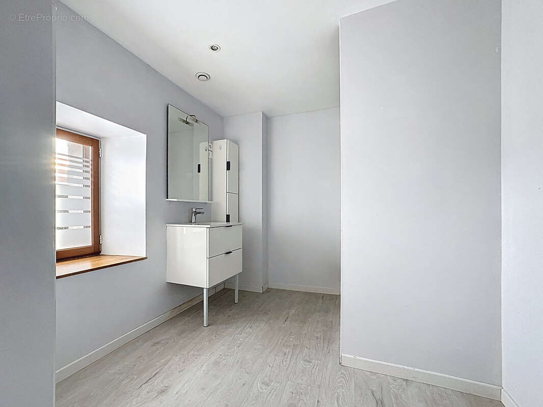 Maison à MONTMIRAIL