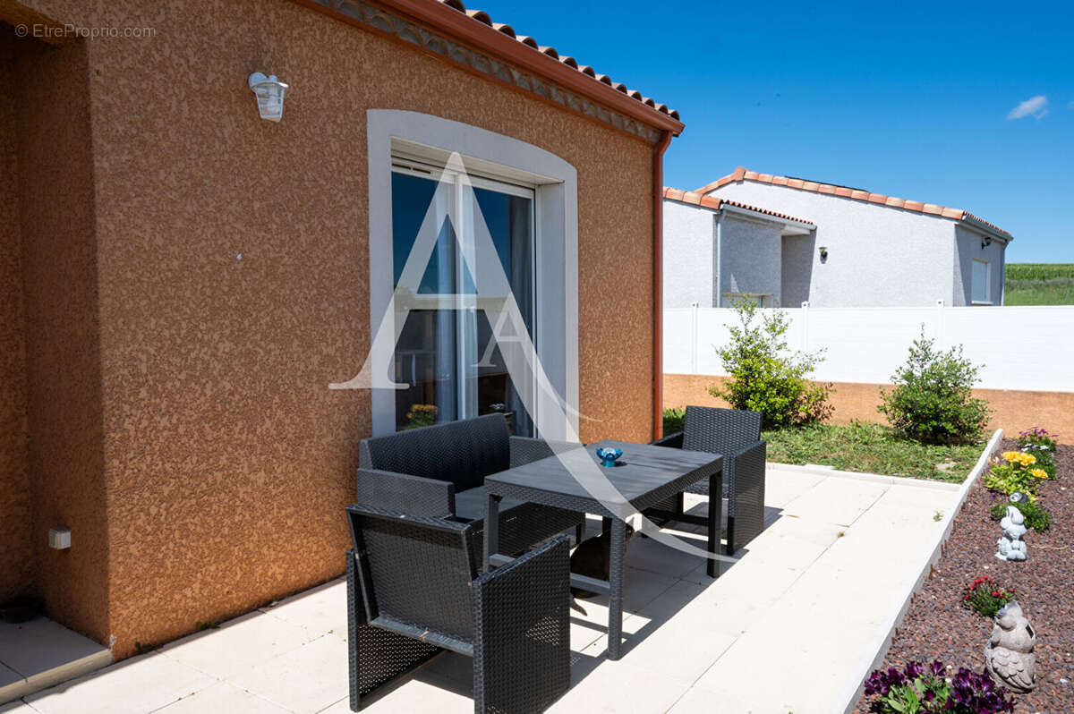 Maison à VILLENEUVE-MINERVOIS