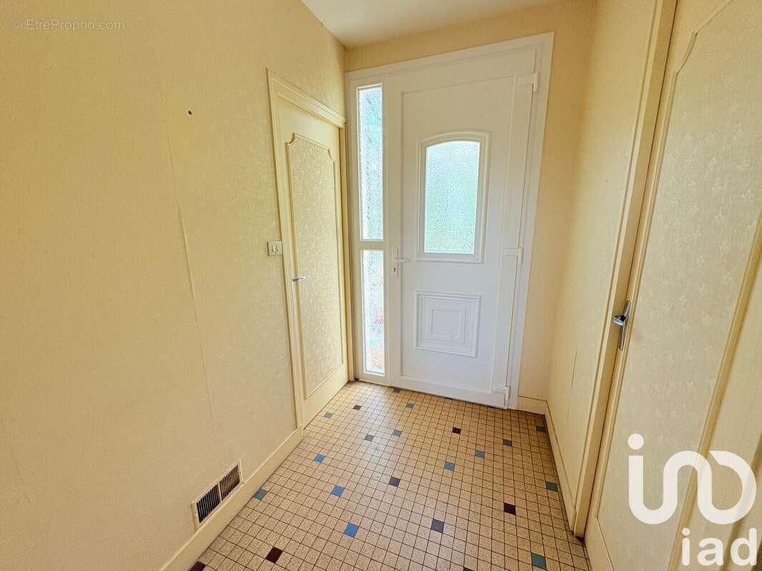 Photo 6 - Maison à JOUET-SUR-L'AUBOIS