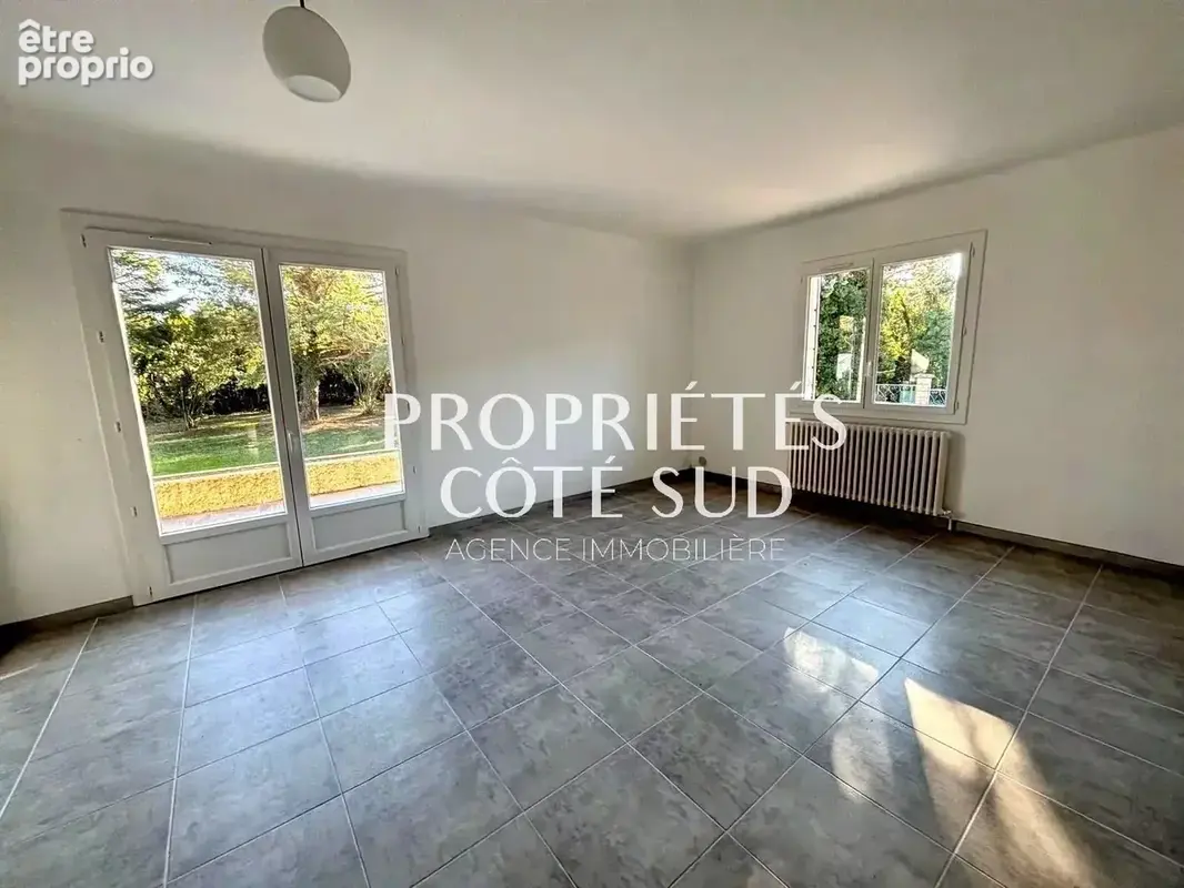 Coup de cœur  villa de plain-pied rénovée  4 chambres  1 600 m2 de terrain - photo 18