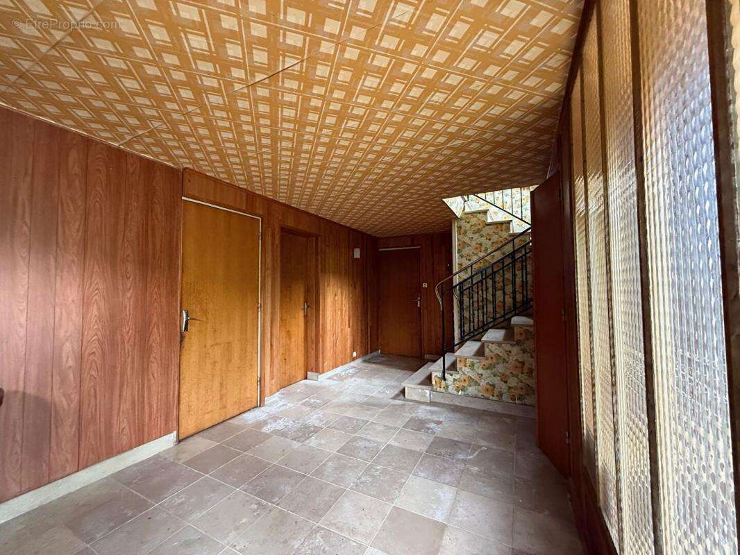 Maison à MONTGESOYE