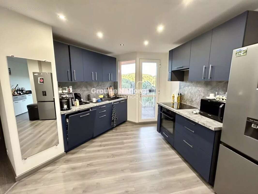 Appartement à SALON-DE-PROVENCE