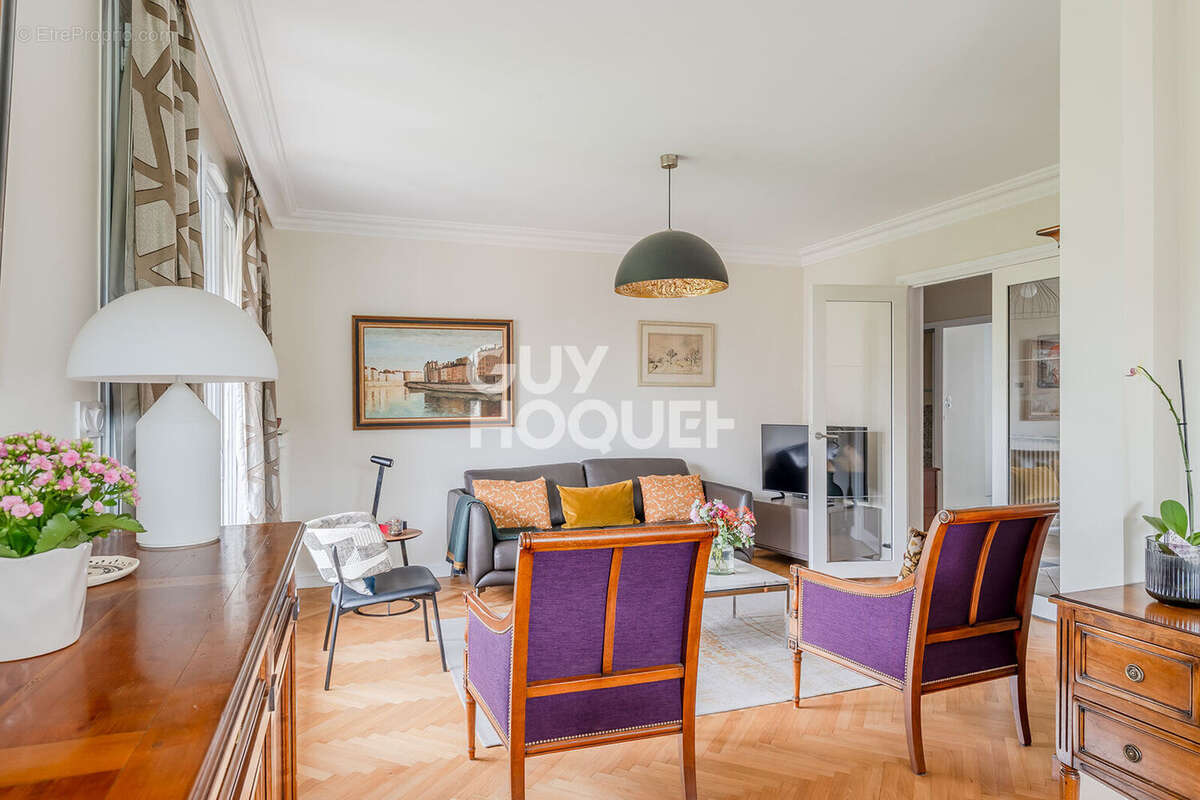 Appartement à CALUIRE-ET-CUIRE