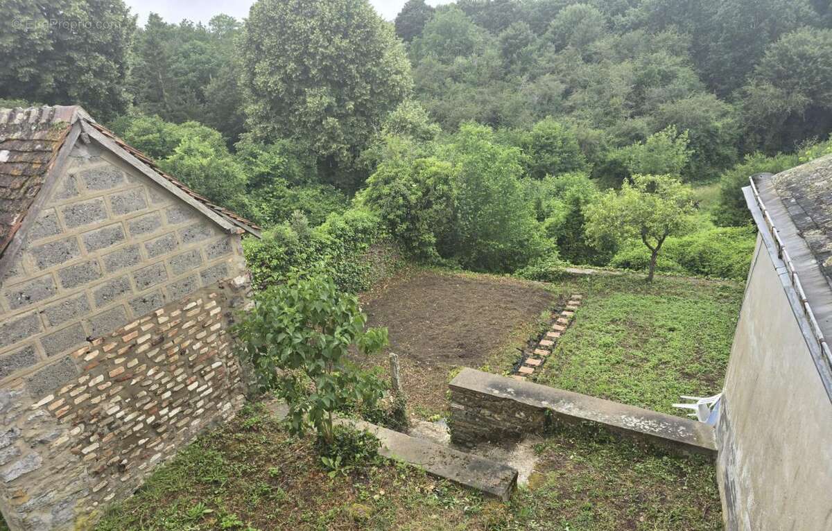 Appartement à JUIGNE-SUR-SARTHE