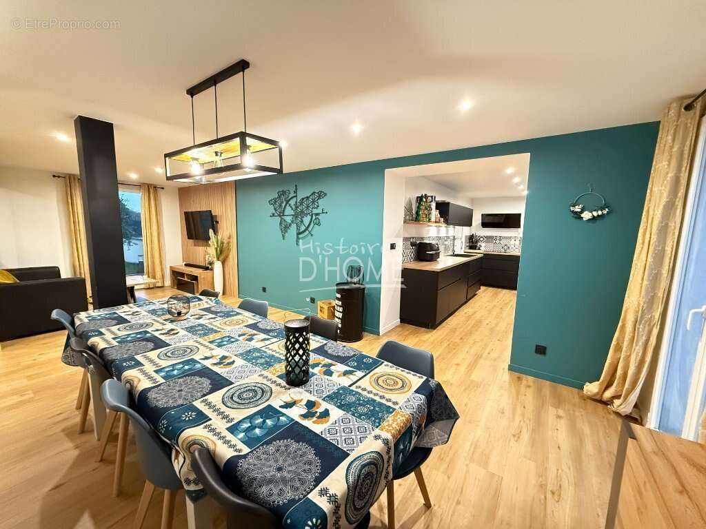 Maison à TOURNAN-EN-BRIE