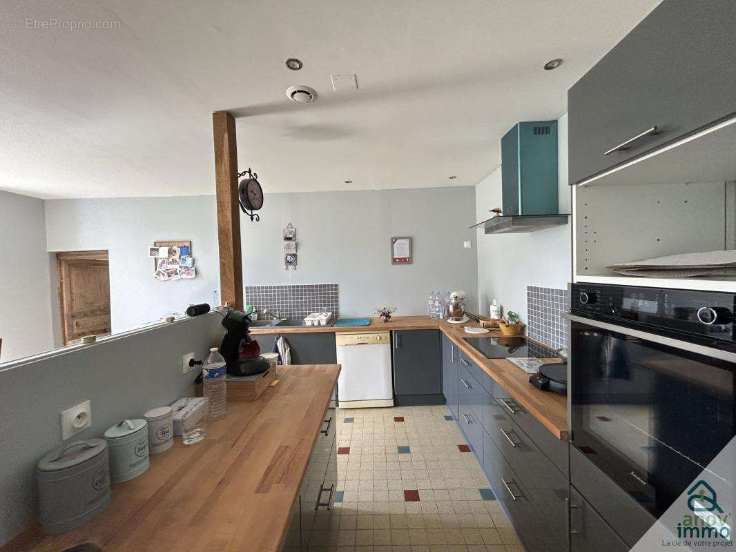 A vendre - ferme charentaise - verdille 14kms de rouillac - - photo 4