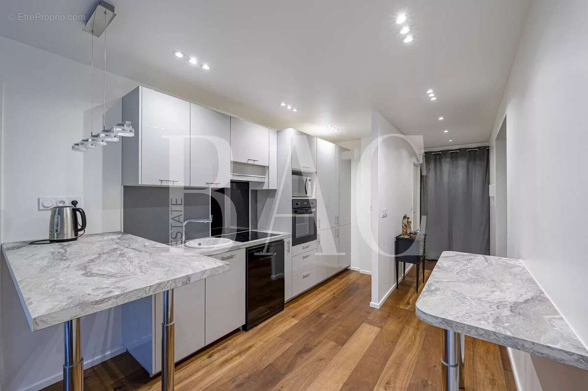 Appartement à VERSAILLES