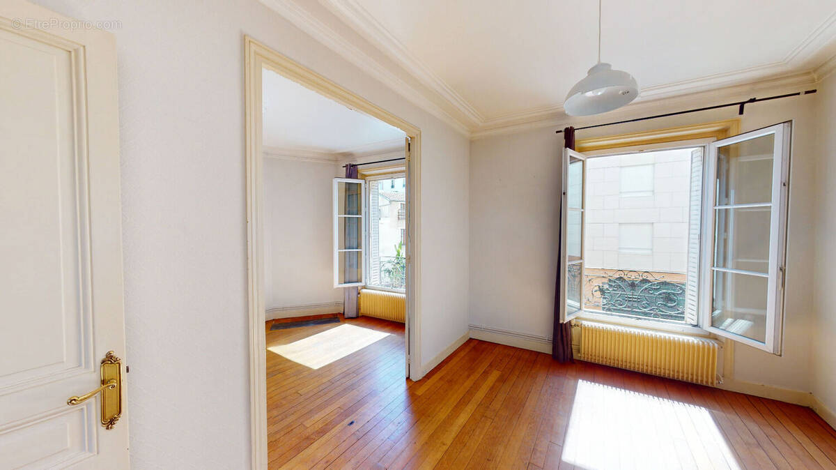 Appartement à ASNIERES-SUR-SEINE