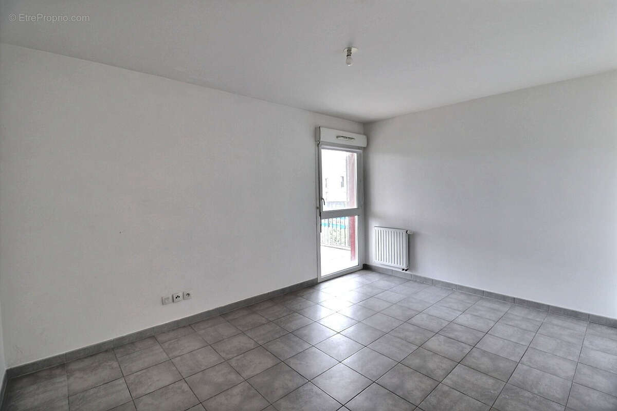 Appartement à JUVIGNAC
