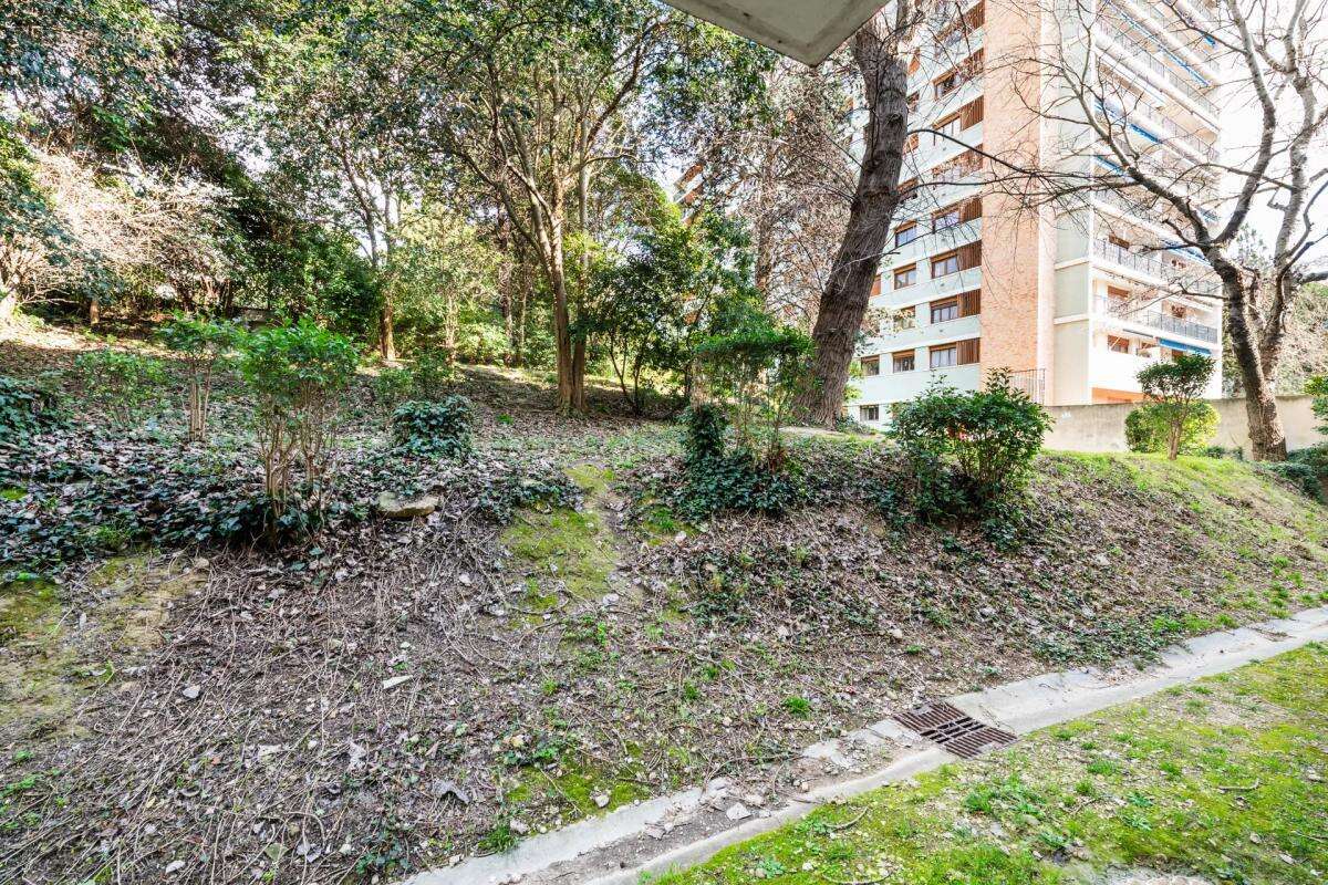 Appartement à MARSEILLE-13E