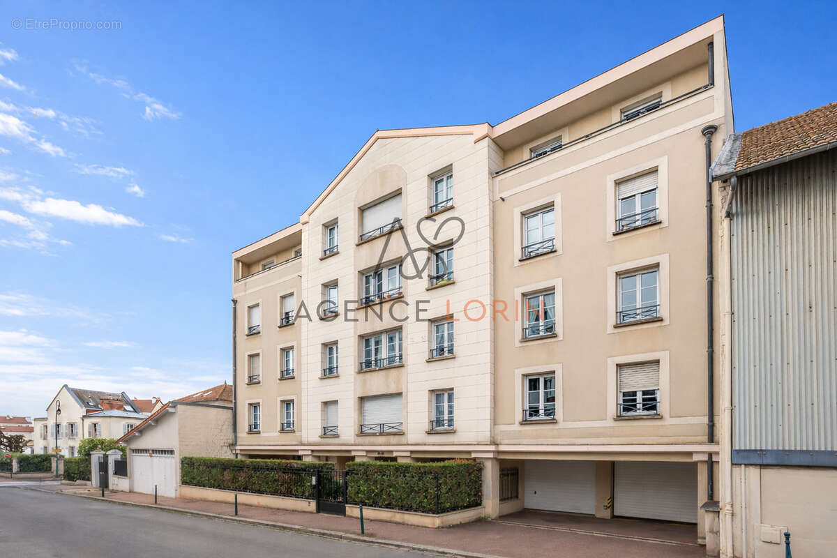 Appartement à LE VESINET