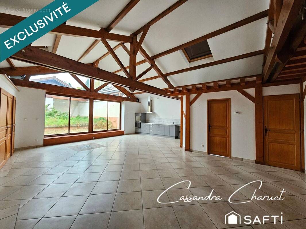 Photo 1 - Maison à EYZIN-PINET