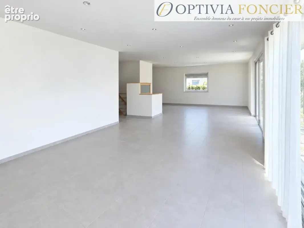 Maison contemporaine 2018 T6 - 145 m2 - PONT REAN - Environnement privilégié (vue forêt) - DPE : A - photo 5
