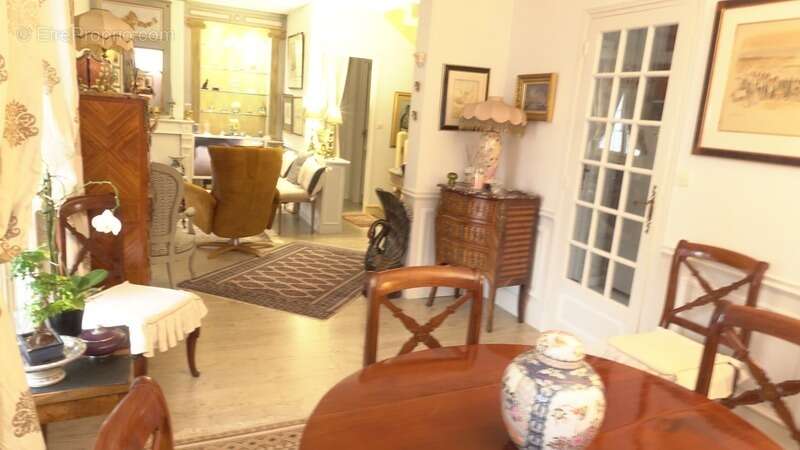 Maison à LILLEBONNE