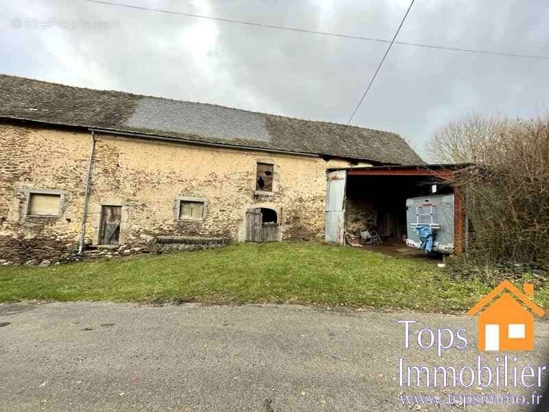 Maison à LA CAPELLE-BLEYS