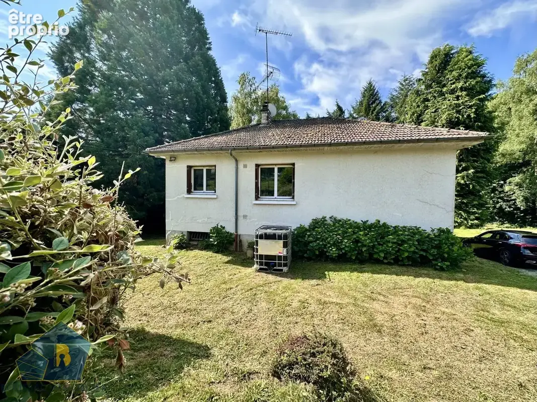 Maison 65 m² à Saint-Silvain-Bas-Le-Roc  - photo 2