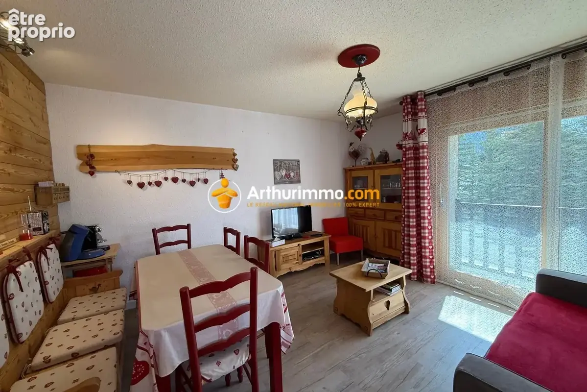 Photo Appartement à Molines-En-Queyras au prix de 120 000€