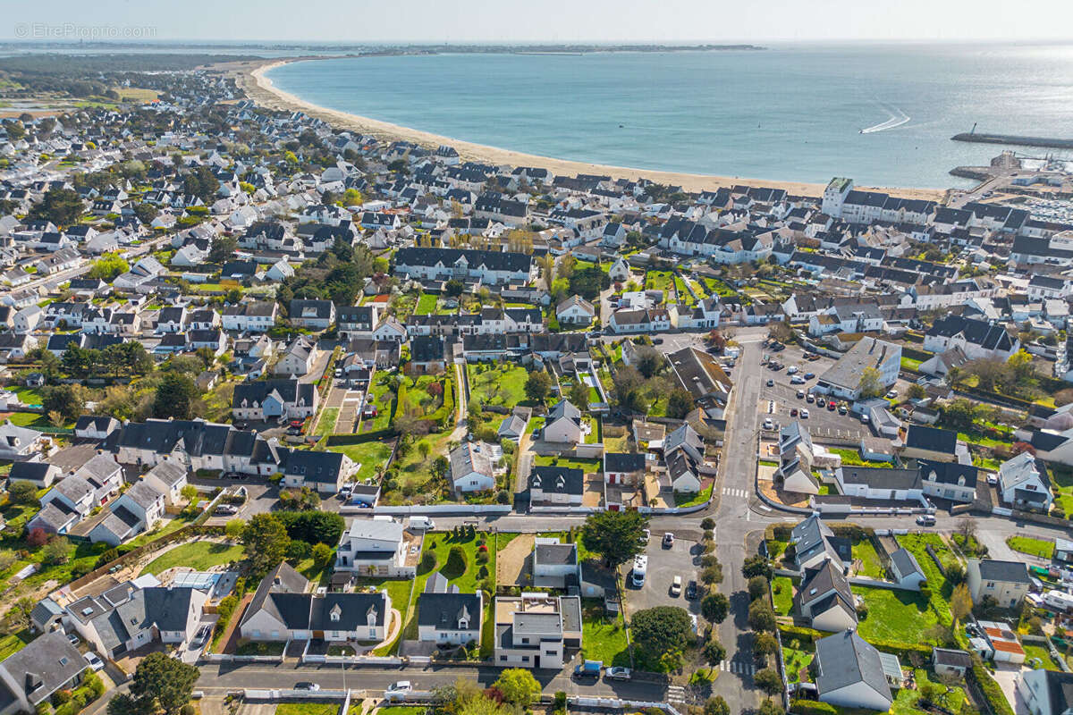 Maison à LA TURBALLE