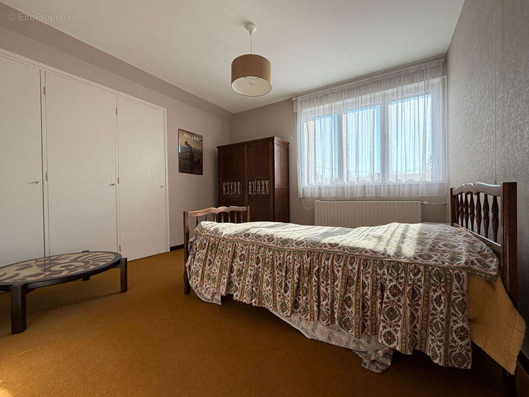 Maison à BRUAY-LA-BUISSIERE